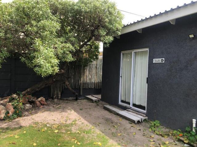 1 Bedroom Apartment Fish Hoek Western Cape 103429915