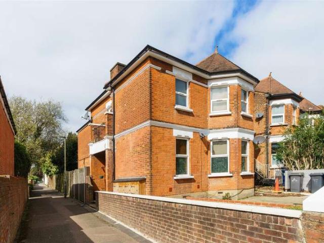 1 Bedroom Apartment Flat