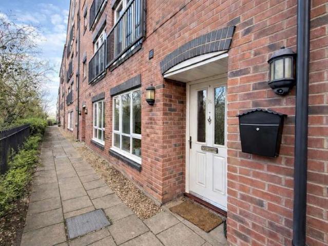 1 Bedroom Apartment Flat