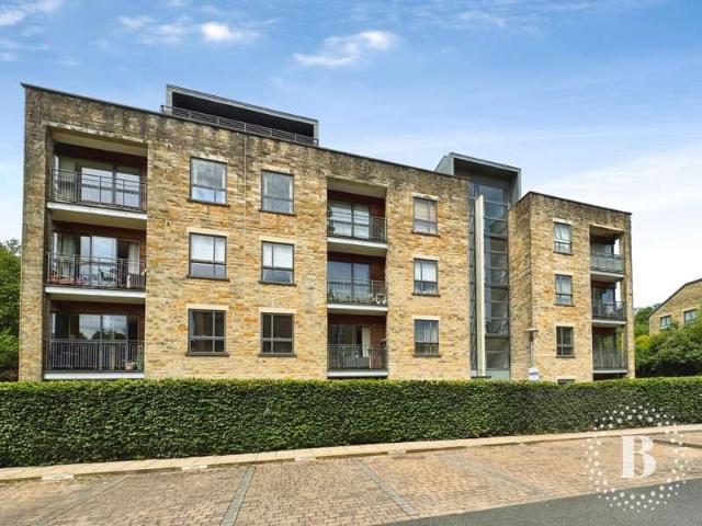 1 Bedroom Apartment Flat
