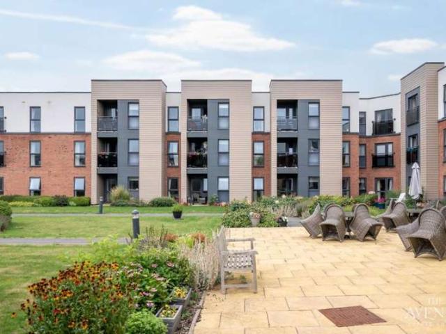 1 Bedroom Apartment Flat