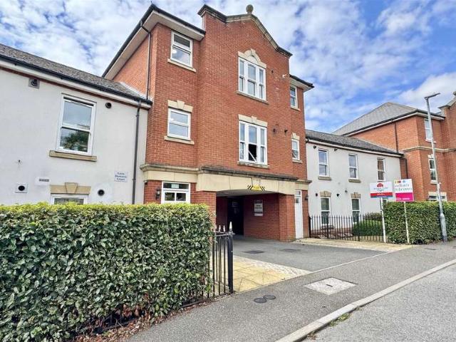 1 Bedroom Apartment Flat