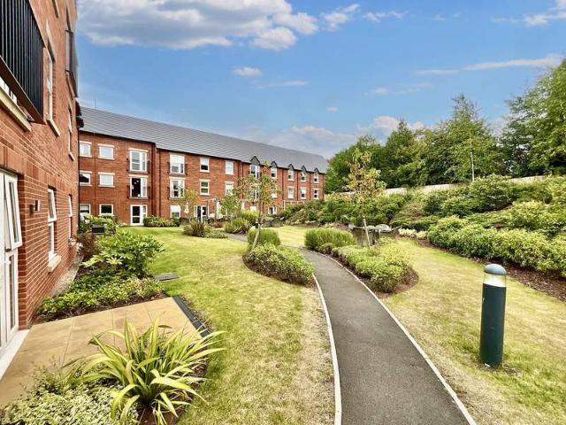 1 Bedroom Apartment Flat