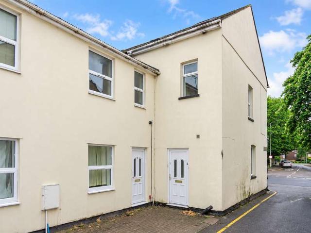 1 Bedroom Apartment Flat