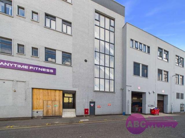 1 Bedroom Apartment Flat