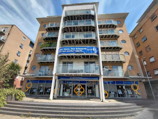 1 Bedroom Apartment Flat