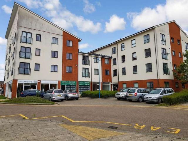 1 Bedroom Apartment Flat