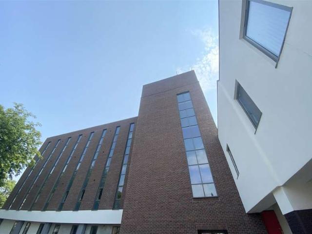 1 Bedroom Apartment Flat