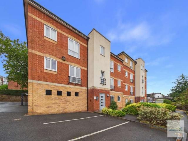 1 Bedroom Apartment Flat