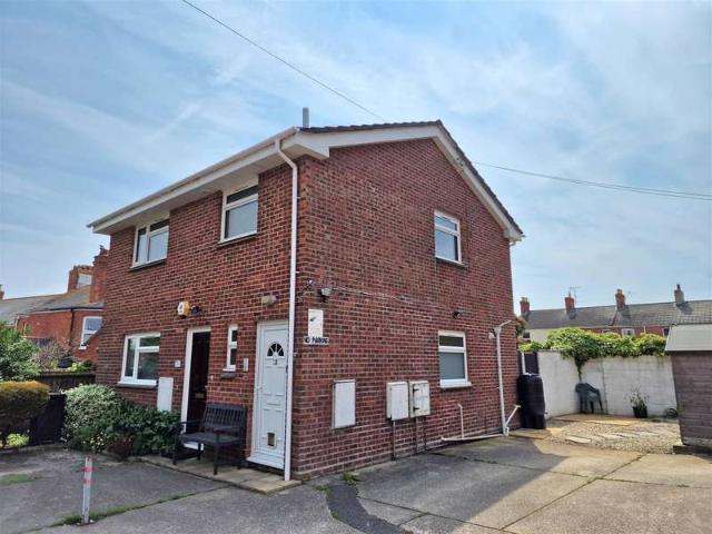 1 Bedroom Apartment Flat