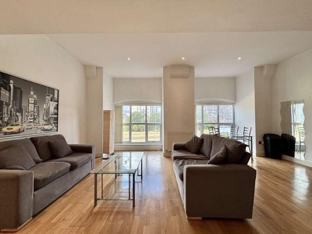 1 Bedroom Apartment Flat