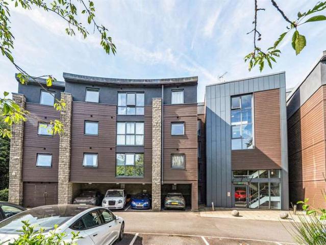 1 Bedroom Apartment Flat