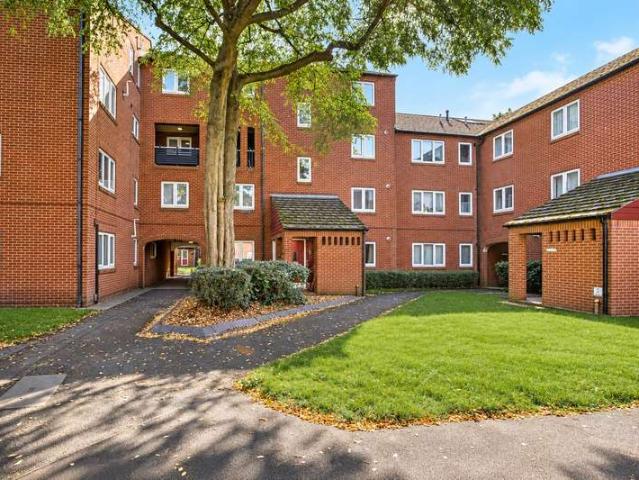 1 Bedroom Apartment Flat