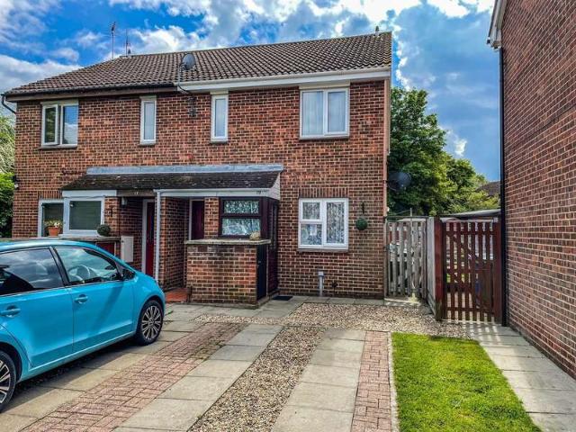 1 Bedroom Apartment Flat