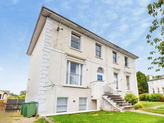 1 Bedroom Apartment Flat