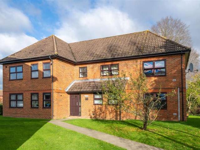 1 Bedroom Apartment Flat