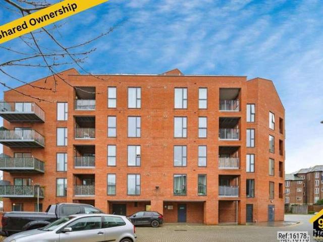 1 Bedroom Apartment Flat