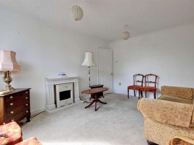 1 Bedroom Apartment Flat