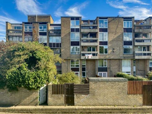 1 Bedroom Apartment Flat