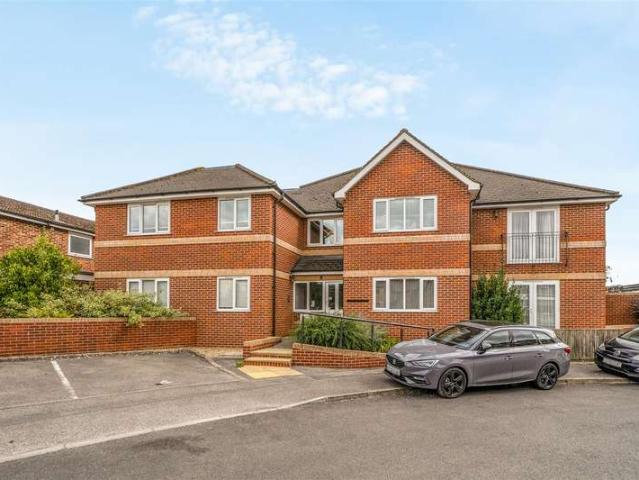 1 Bedroom Apartment Flat