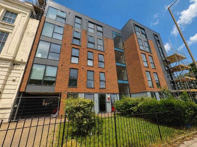 1 Bedroom Apartment Flat