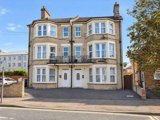 1 Bedroom Apartment Flat