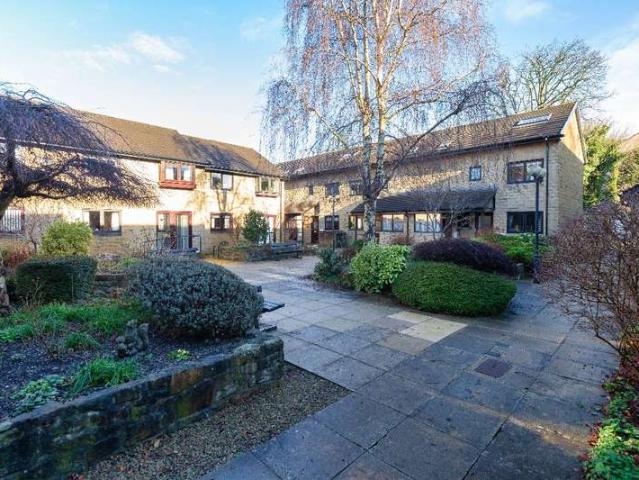 1 Bedroom Apartment Flat