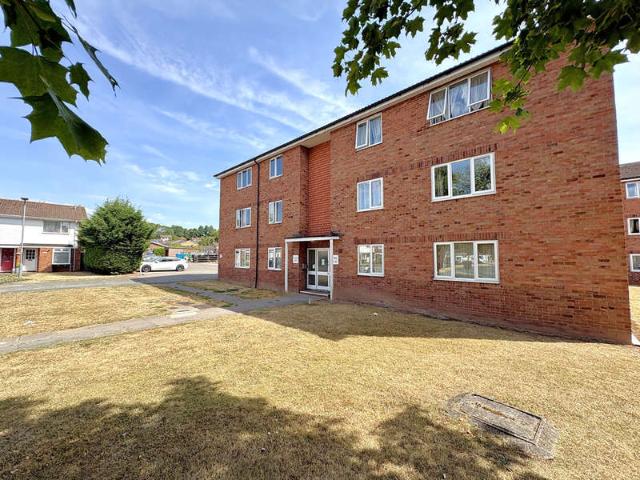 1 Bedroom Apartment Flat