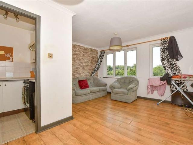 1 Bedroom Apartment Flat