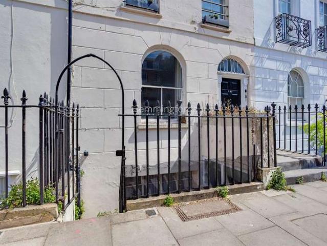 1 Bedroom Apartment Flat