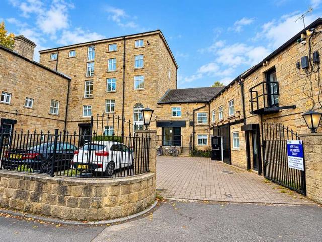 1 Bedroom Apartment Flat