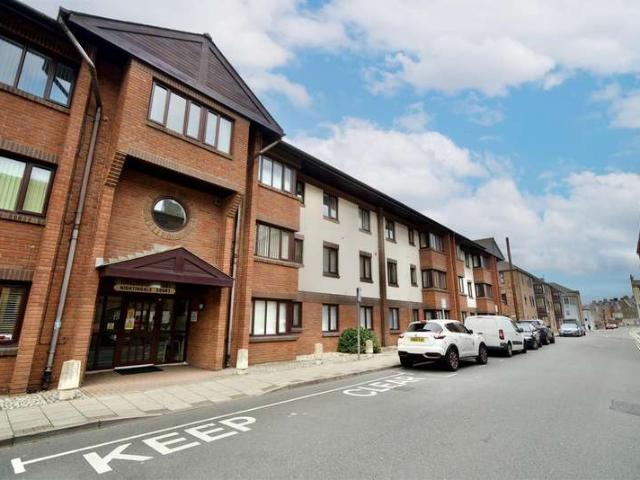 1 Bedroom Apartment Flat
