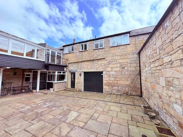 1 Bedroom Apartment Flat
