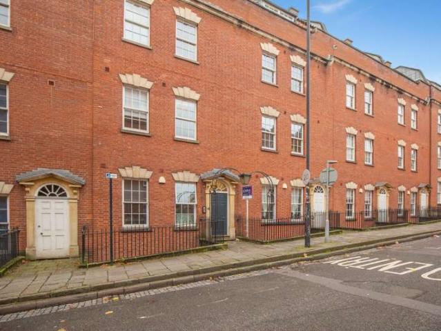 1 Bedroom Apartment Flat