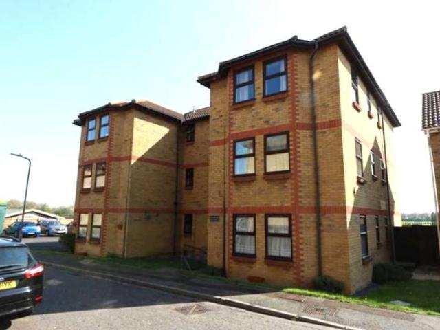 1 Bedroom Apartment Flat