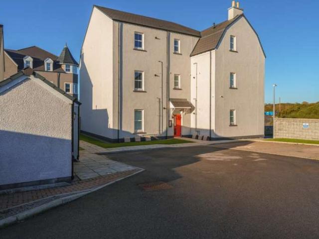 1 Bedroom Apartment Flat