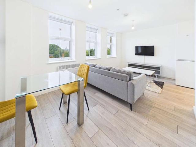 1 Bedroom Apartment Flat