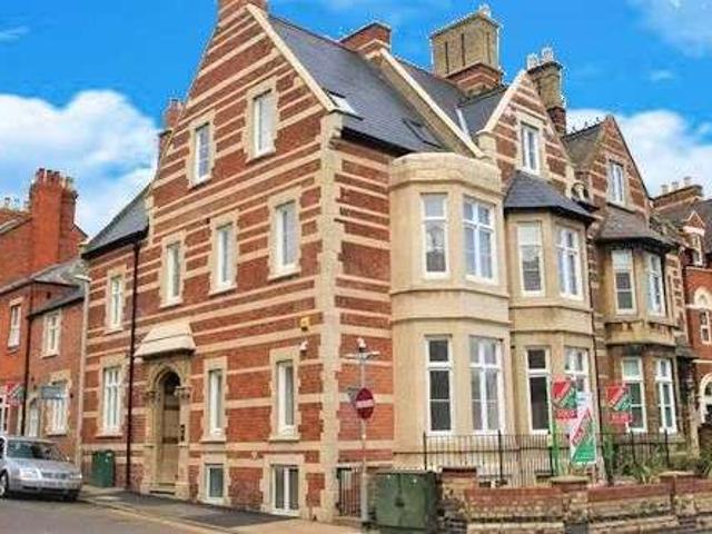 1 Bedroom Apartment Flat
