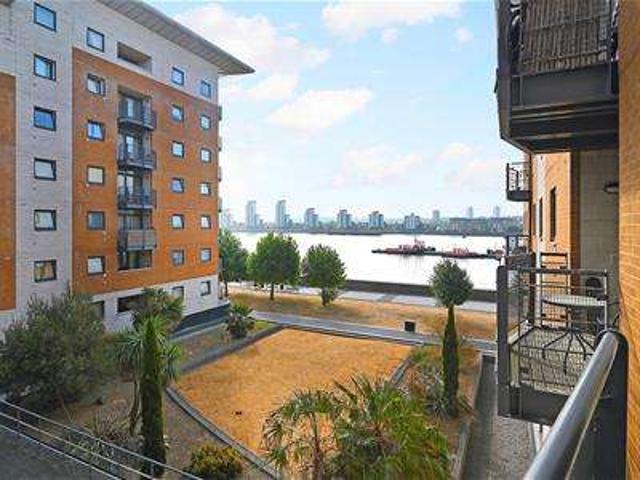 1 Bedroom Apartment Flat