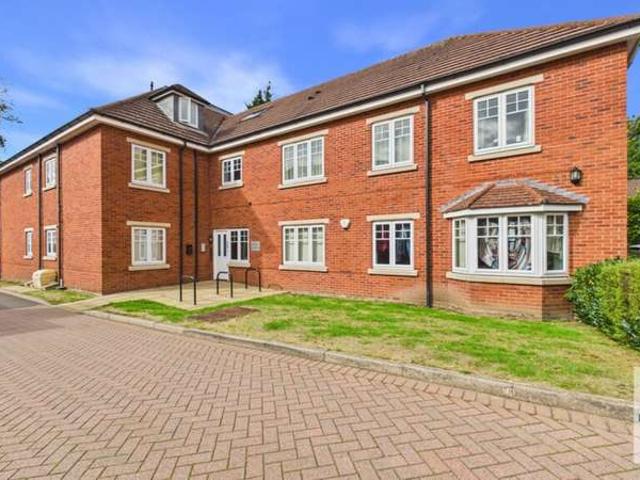 1 Bedroom Apartment Flat