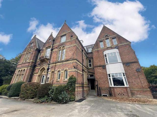 1 Bedroom Apartment Flat