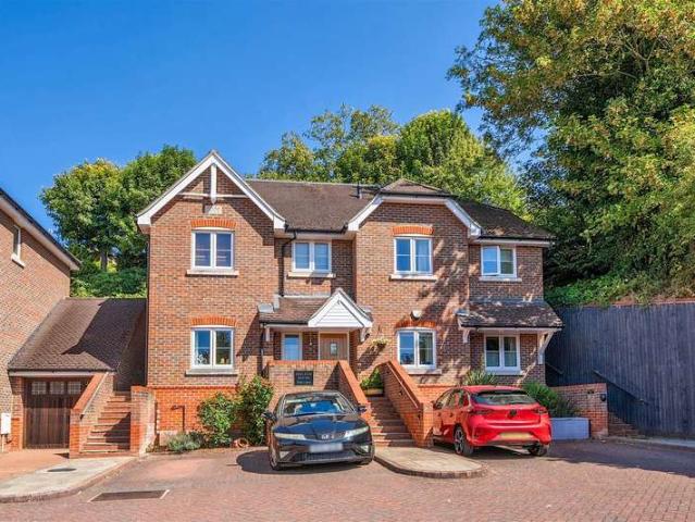 1 Bedroom Apartment Flat