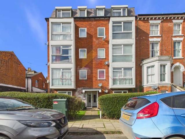 1 Bedroom Apartment Flat