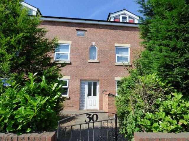 1 Bedroom Apartment Flat