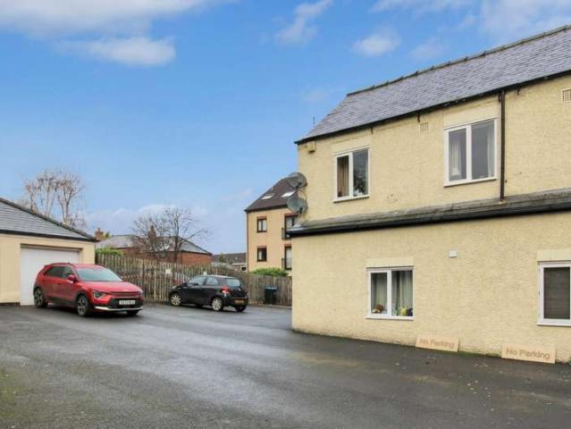 1 Bedroom Apartment Flat