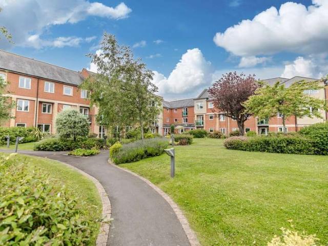 1 Bedroom Apartment Flat