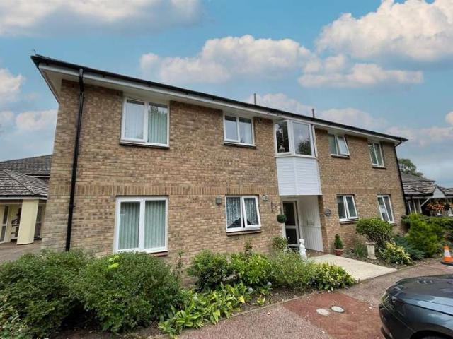 1 Bedroom Apartment Flat