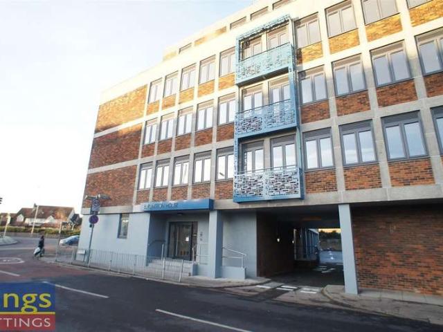 1 Bedroom Apartment Flat