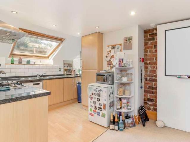 1 Bedroom Apartment Flat