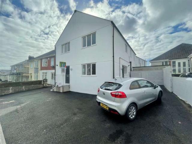1 Bedroom Apartment Flat